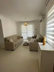 DATÇA KARAİNCİR’DE DENİZE YAKIN, EŞYALI 1+1 YILLIK KİRALIK DAİRE