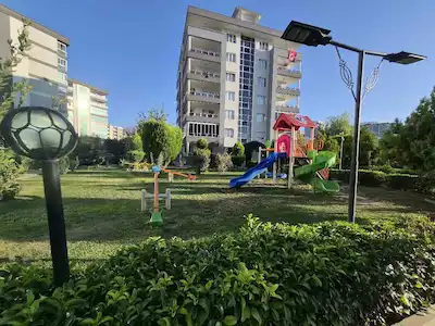 MANİSA GÜZELYURT'TA SİTE İÇİ EŞYALI 2+1 KİRALIK DAİRE
