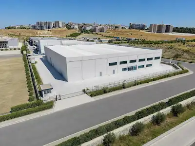 MENEMEN PLASTIK İHTISAS OSBDE 4.767 M² KIRALIK FABRIKA