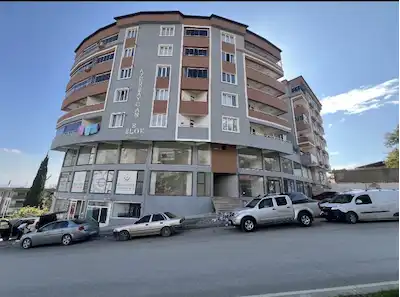 ÇARŞI MERKEZDE 1000 M2 KİRALIK İŞYERİ