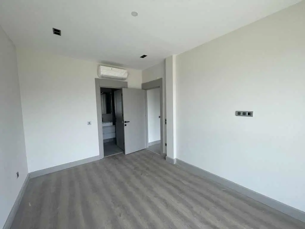 Property image 63