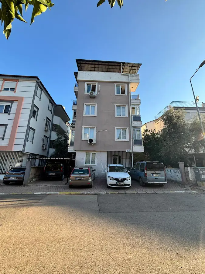 ANTALYA KEPEZ KARŞIYAKA’DA 2+1 GİRİŞ KAT KİRALIK DAİRE