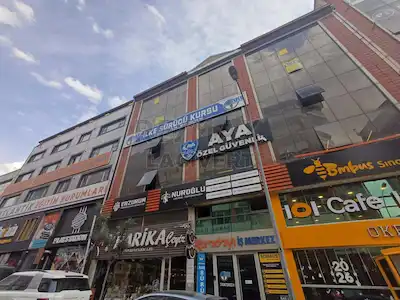 RE/MAX LACİVERT'TEN ŞEHİR MERKEZİ'NDE KİRALIK OFİS