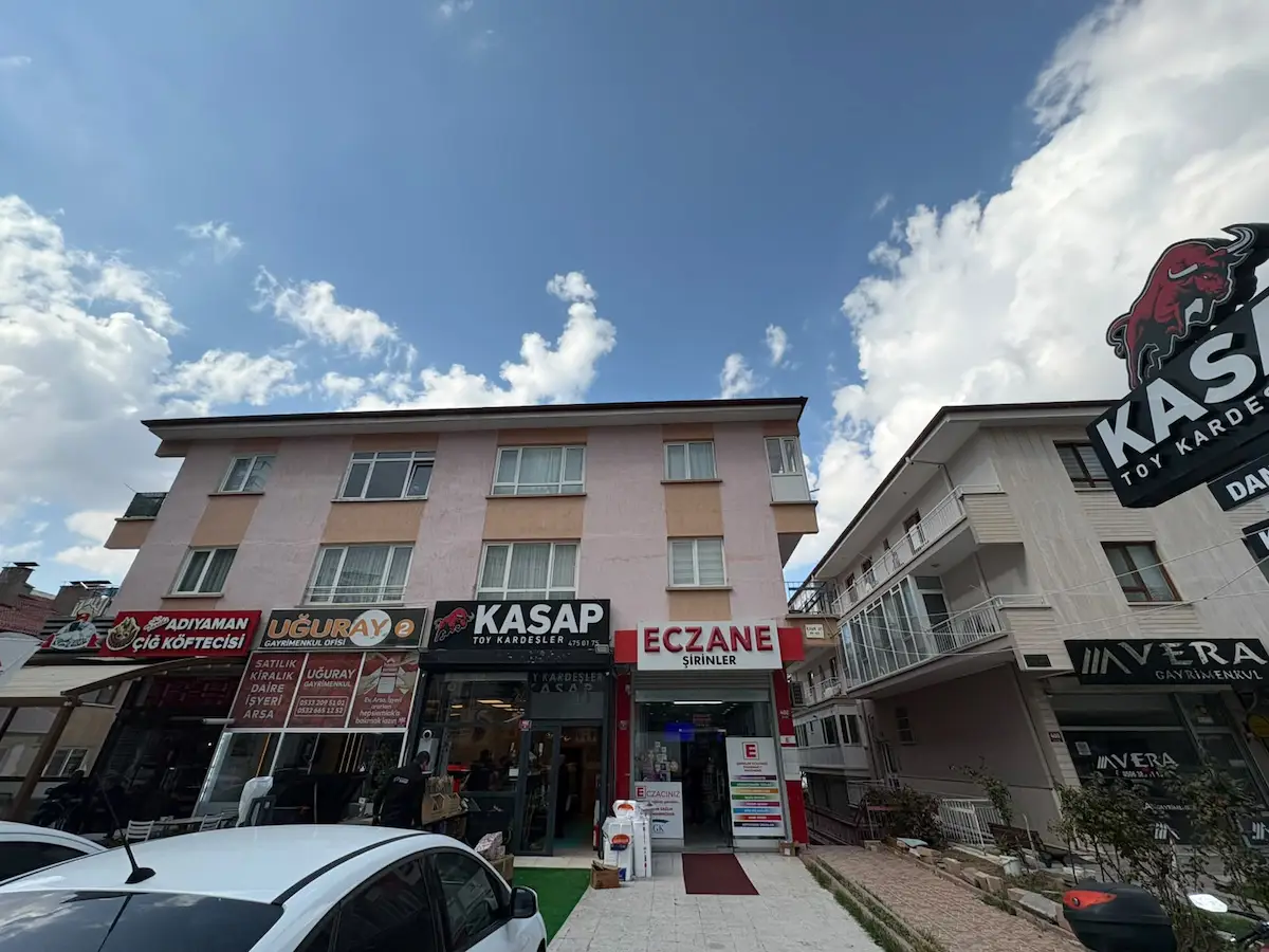 DİKMEN CADDESİ ÜZERİ EŞYALI 2+1 KİRALIK DAİRE