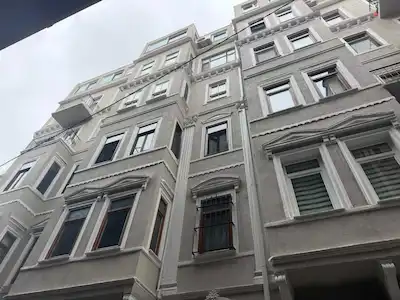 ÇUKURCUMA MANZARALI GENİŞ M2 3 BANYO SATILIK EMSALSİZ DAİRE