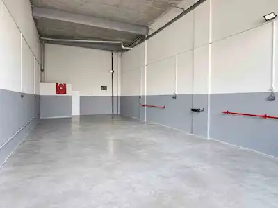 İVEDİK OSB YE 5 DK , ANADOLU BULVARINA 200 MT MESAFEDE KİRALIK 100 M2 DÜKKAN