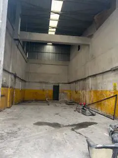 YUVAKÖY MERMERCİLER SİTESİNDE KİRALIK DÜKKAN
