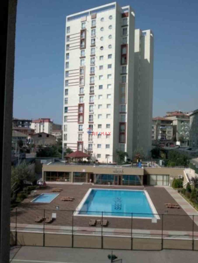 REMAX ENJOY'DAN SELECTIVE EVLERINDE EŞYALI KIRALIK DAIRE