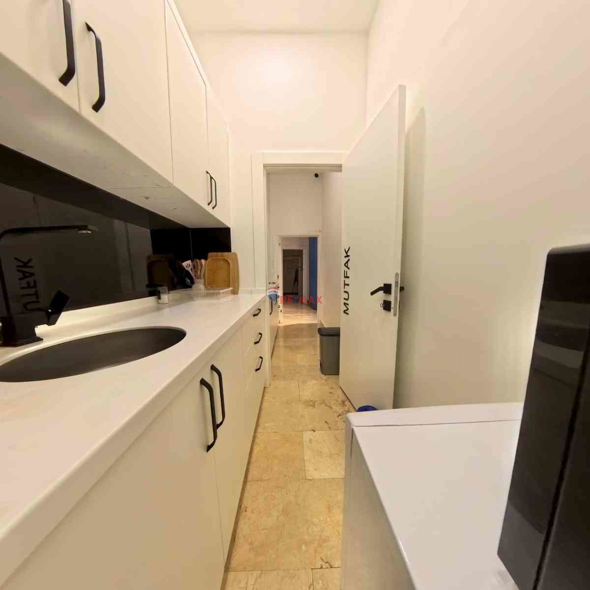 BAŞKENT EMLAK KONUTLARINDA SATILIK DÜKKAN DOĞUKENT BLV. CEPHELİ