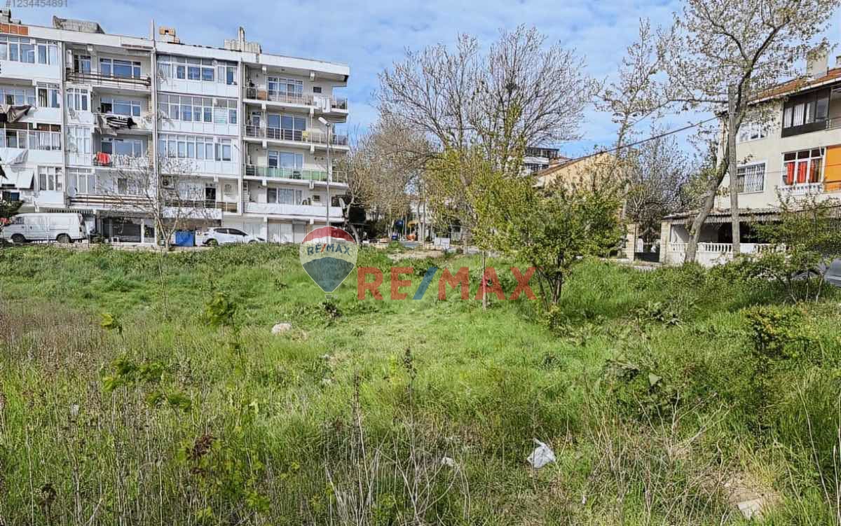 KAMİLOBA DA E/5'E 100 METRE MESAFEDE İKİ YOLA CEPHE KÖŞE ARSA