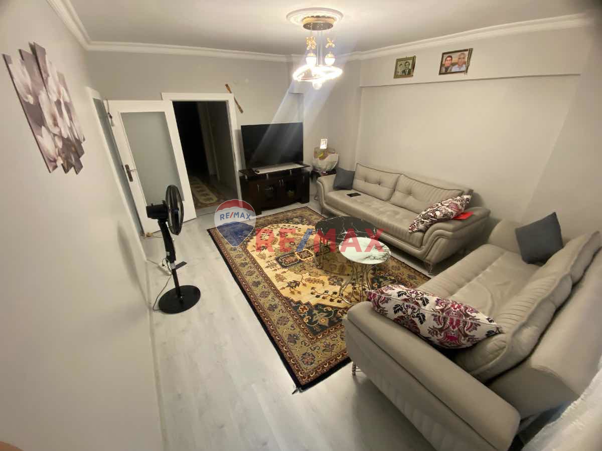 MAMAK MUTLU MAHALLESİNDE YAPILI 3+1 SATILIK DAİRE