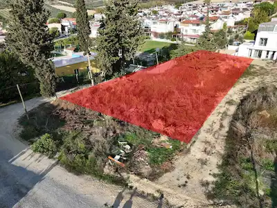 KUŞADASI SOĞUCAK 600M2 IMARLI KÖŞE KONUM ARSA.