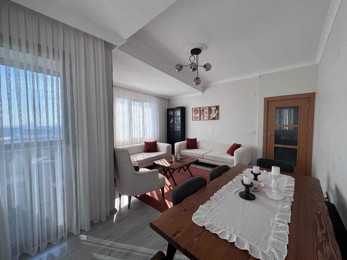 ÖNÜ KAPANMAZ MANZARA, GENÇ BİNA, GENIŞ KULLANIM ALANI…