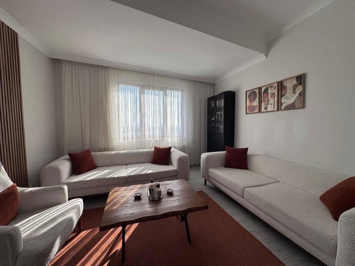 ÖNÜ KAPANMAZ MANZARA, GENÇ BİNA, GENIŞ KULLANIM ALANI…