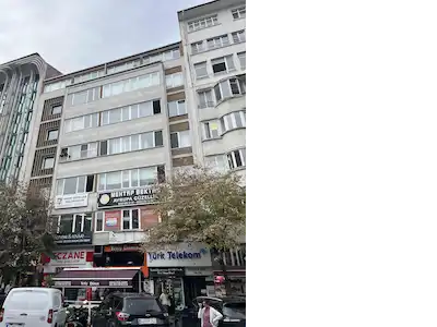 BOZBAY SISTERS REMAX PRO ŞİŞLİ MERKEZ OFİS KATI ASANSÖR