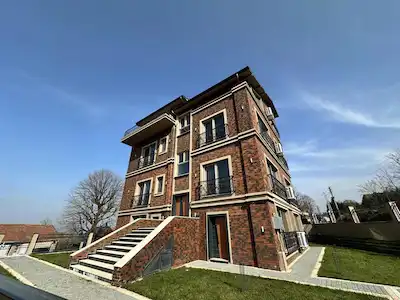 KARTEPE MAŞUKİYEDE 4 KATLI SATILIK BİNA