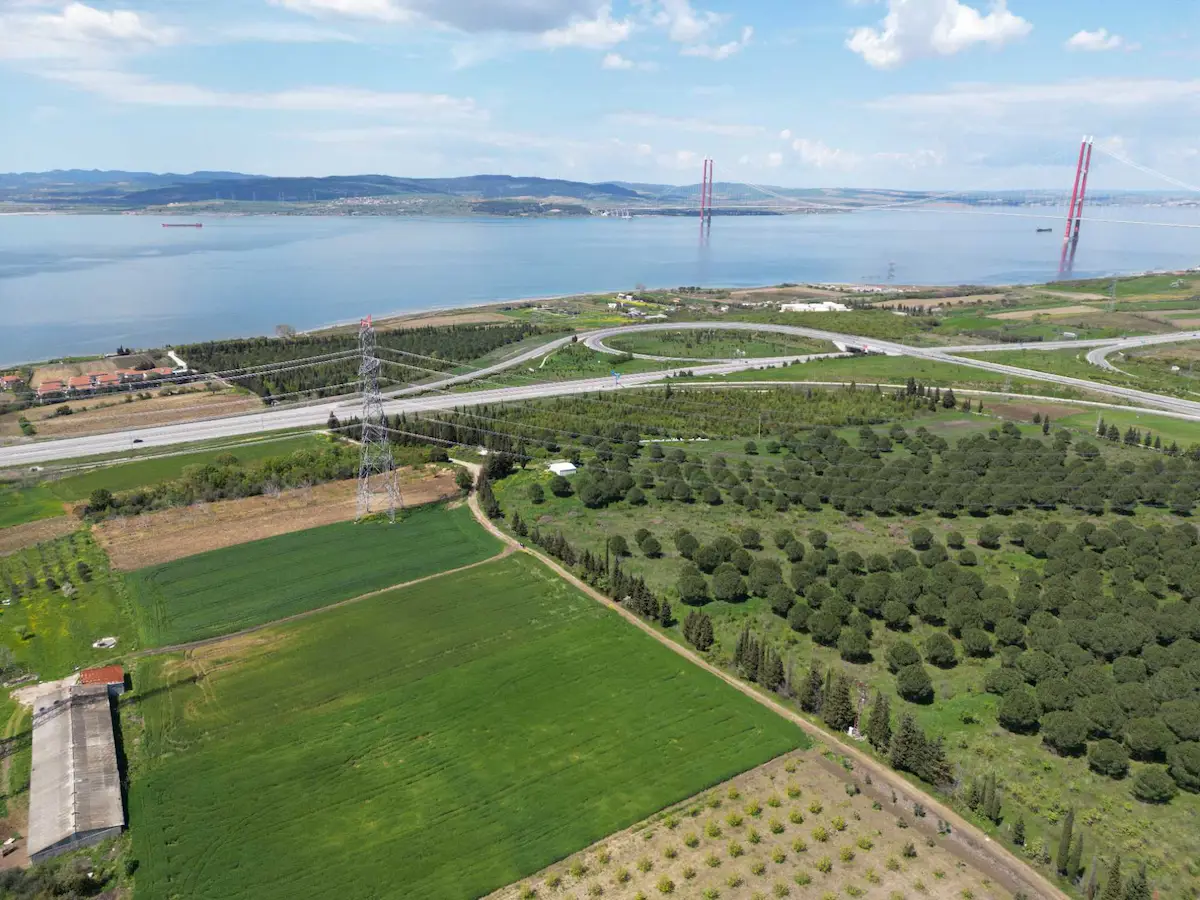 ÇANAKKALE LAPSEKI SULUCA SATILIK TARLA