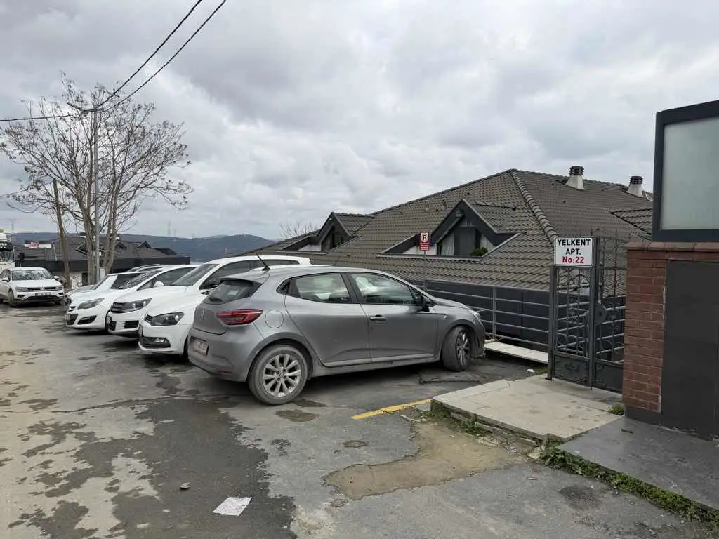 SARIYER MADEN’DE TÜNELE YAKIN  MANZARALI SATILIK 4+1 ARA DUBLEKS 130 M²