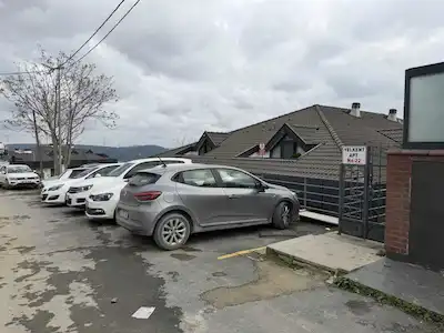 SARIYER MADEN’DE TÜNELE YAKIN MANZARALI SATILIK 4+1 ARA DUBLEKS 130 M²