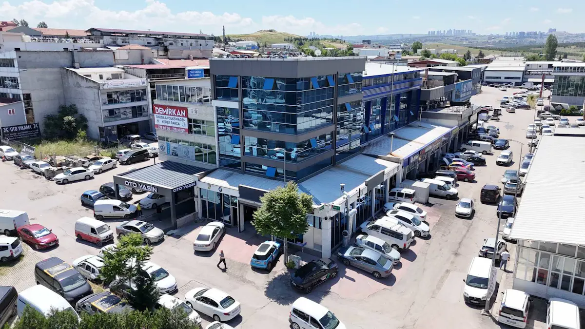 ŞAŞMAZ OTO SANAYİ DEVREN 1350 M2 VW ÖZEL SERVİSİ 