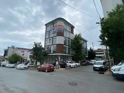 *REMAX ÖNCÜ*YUSUF KURT*Y.DUDULLU MAH. 440M² KIRALIK KOMPLE BINA