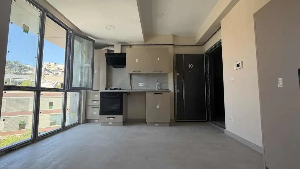 BURHANIYE METROBÜS YANI KIRALIK DUBLEKS ￼ 3
