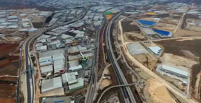 REMAX GÖKÇEM UĞUR TOSUN DAN 5. OSB'DE SATILIK 7.000 M2 FABRİKA