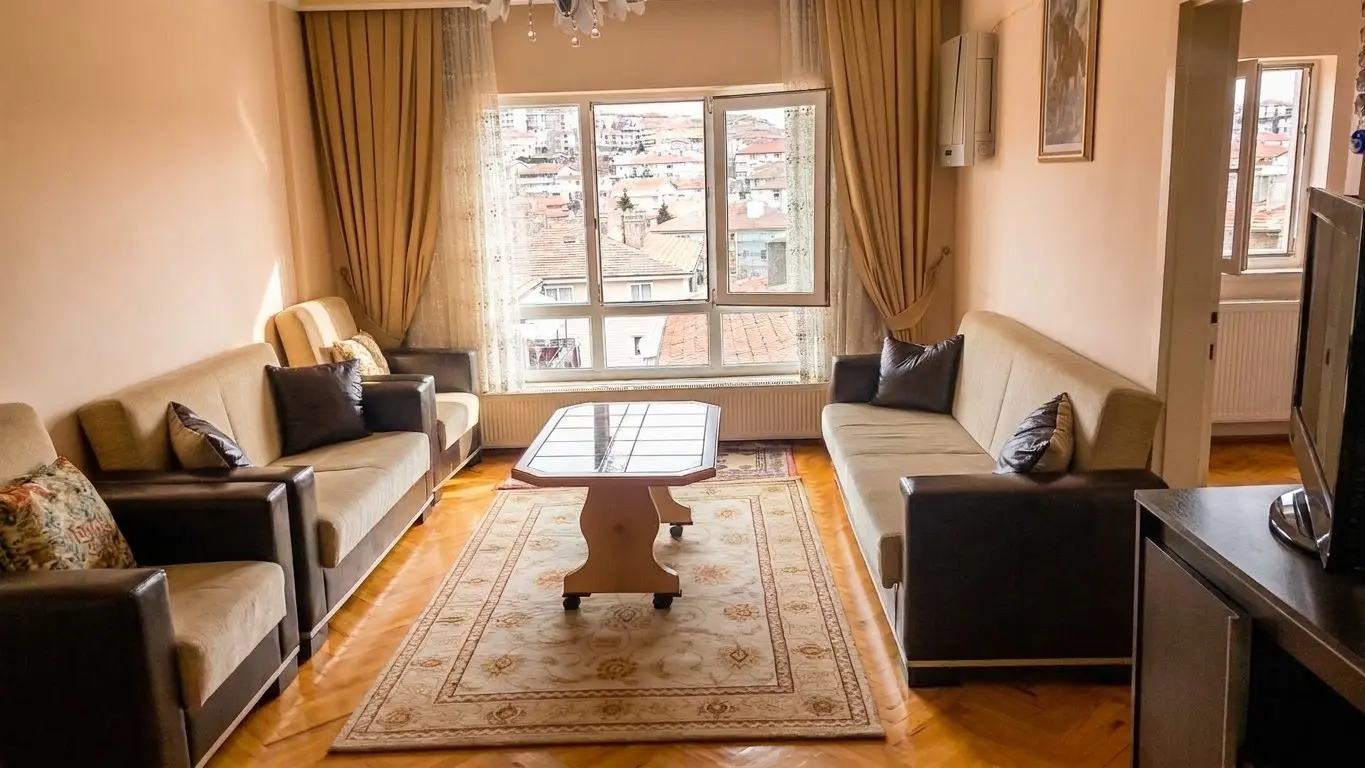 VEDAT DALOKAY CD. ZÜLFİKAR SOK 3+1 YAPILI MANZARALI FIRSAT DAİRE
