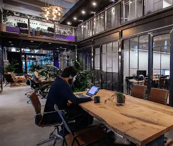 LEVENT’TE PRESTIJLI HAZIR OFIS | 2-15 KIŞILIK OFISLER