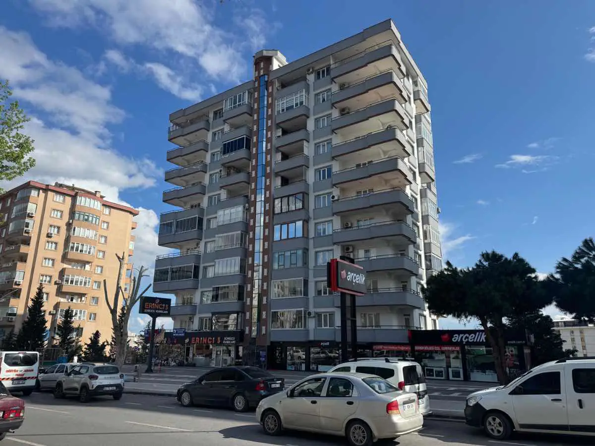 PRESTIJ CADDESI'NDE KIRALIK 4+1 GENIŞ DAIRE/OFIS (285M²)