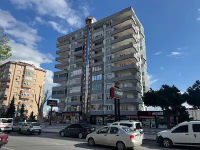 PRESTIJ CADDESI'NDE KIRALIK 4+1 GENIŞ DAIRE/OFIS (285M²)