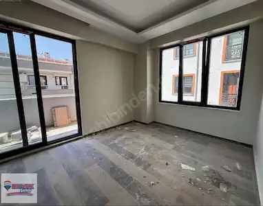 RE MAX SEHIRDEN DEVLET HASTANESINE KOMŞU KIRALIK 1 + 1