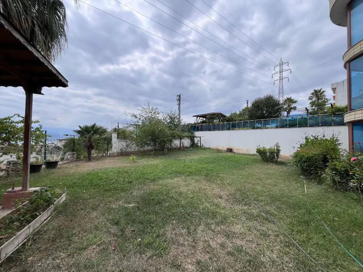 Property image 8