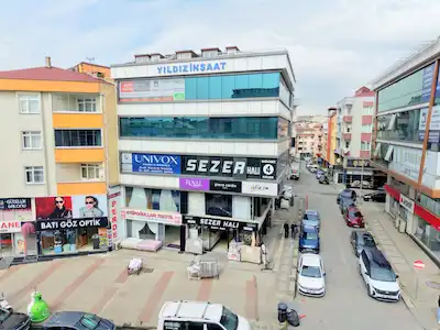 ÇEKMEKÖY MEHMET AKİF MAHALLESİ ŞAHİNBEY CAD. KİRALIK PLAZA KATI