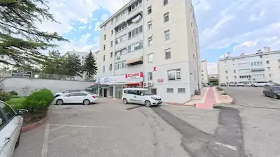 KENTKOOP’TA TEZ BÜRO İŞ 16 SİTESİ’NDE 2+1 | MERKEZİ ISITMALI | BALKONLU | BOŞ KİRALIK DAİRE
