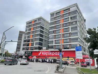 REMAX NEVİN’DEN DEREBAHÇE’DE SİTE İÇİ SATILIK 4+1 LÜKS DAİRE
