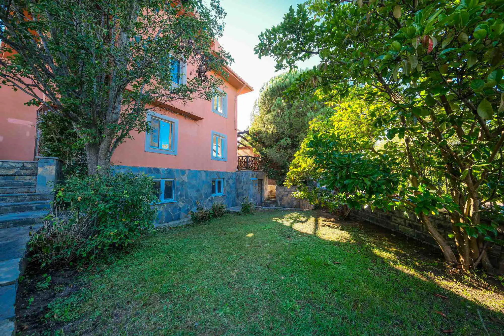Property image 94