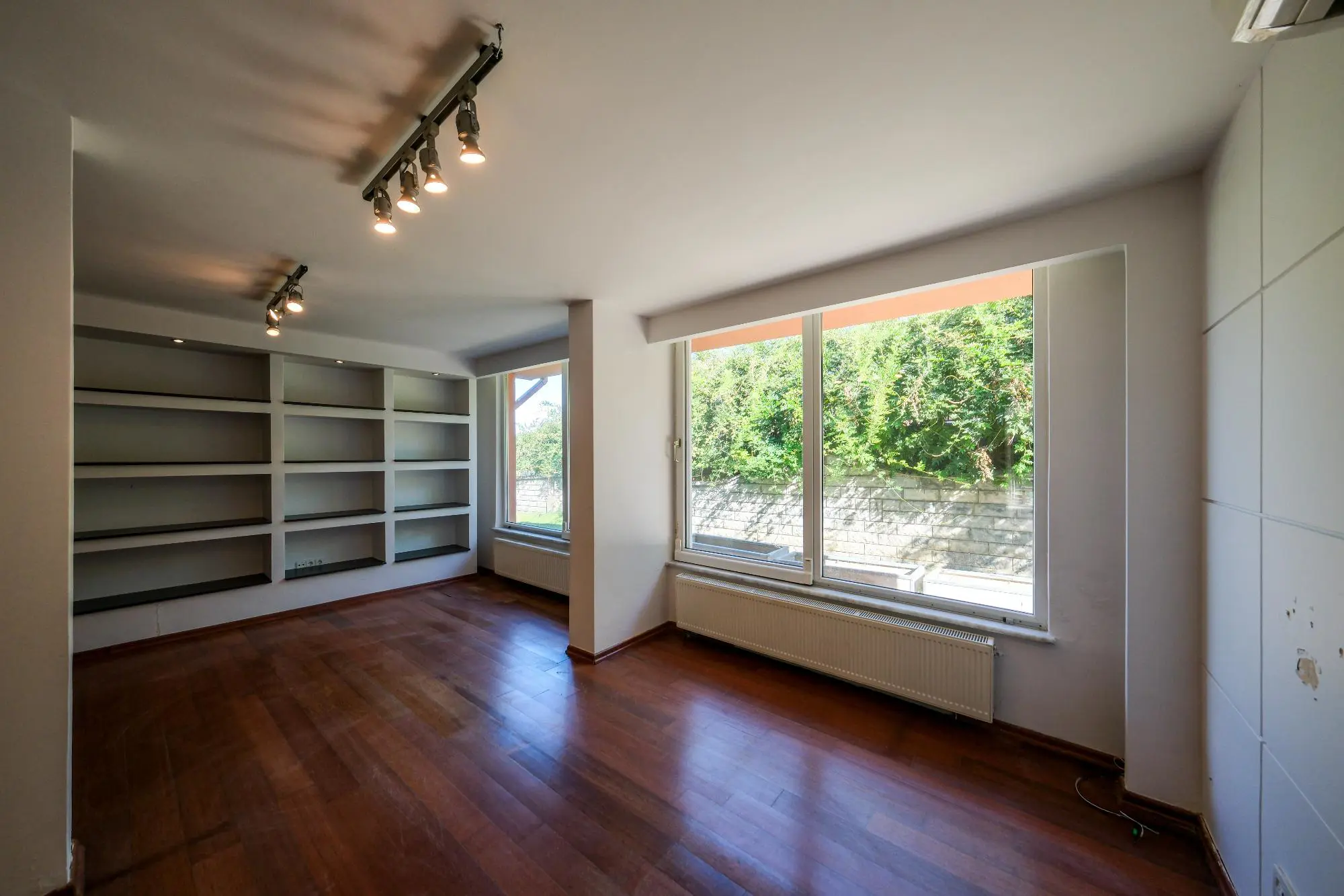 Property image 76