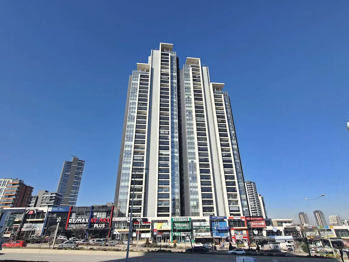 LOTUS BEYTEPE SİTESİ KİRALIK ( KATTA TEK) ÇIFT CEPHELI 4+1 DAİRE