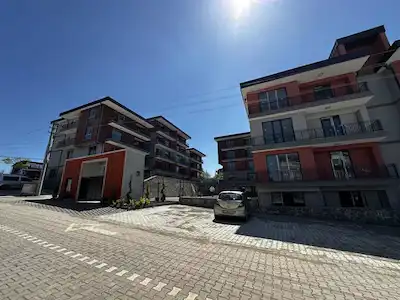 YUVACIK LOCA TORUNOĞLU SITESI 4+1 BAHÇE DUBLEKS KIRALIK DAIRE