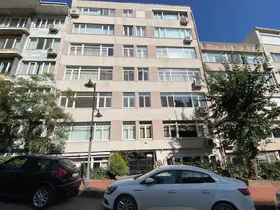 ŞIŞLI NIŞANTAŞI TOPAĞACINDA 2+1, TAŞINMAYA HAZIR SATILIK DAIRE