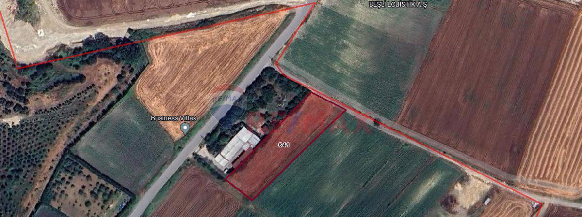 B.ÇEKMECE KARAAĞAÇ'TA SATILIK VILLA İMARLI ARSA