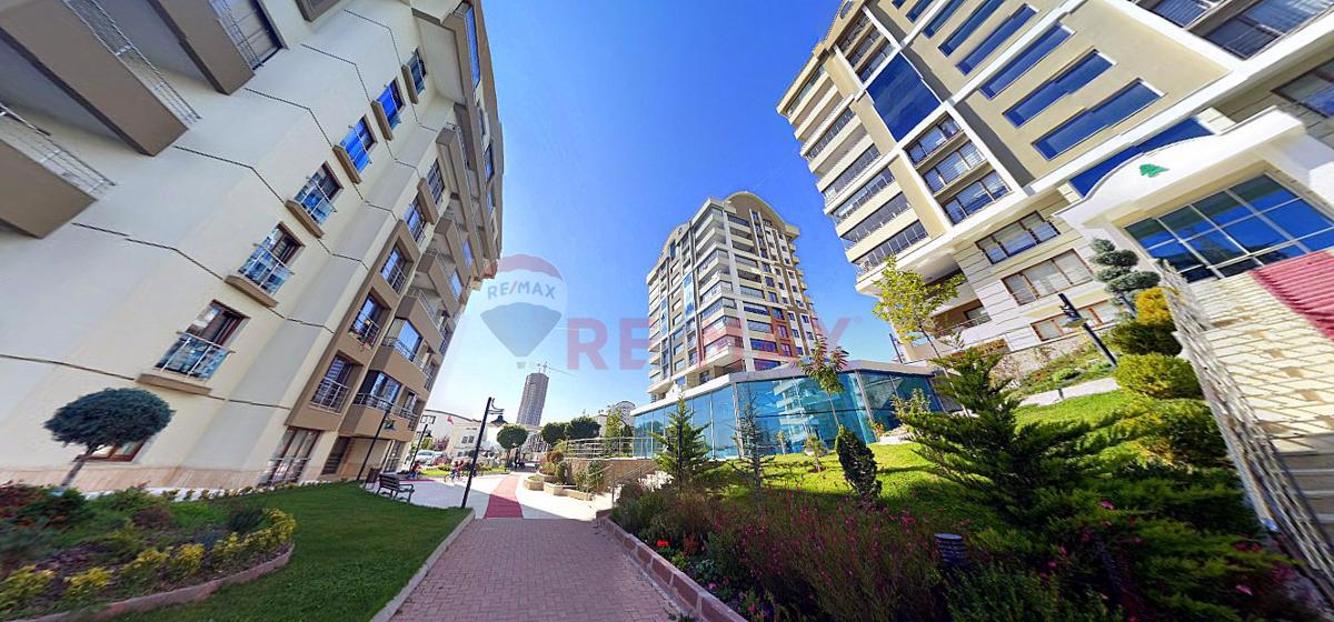 YAŞAMKENT PARK LİMA SİTESİNDE SATILIK 3+1 DAİRE