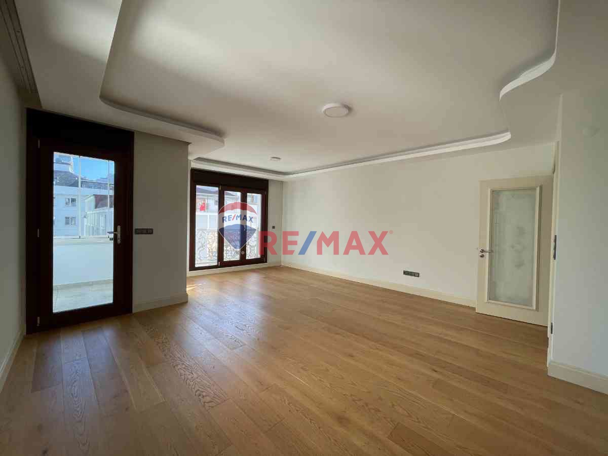MALTEPE MİNİBÜS CD 2.BİNA, 3.KAT, 110M² KİRALIK LÜKS 3+1 DAİRE