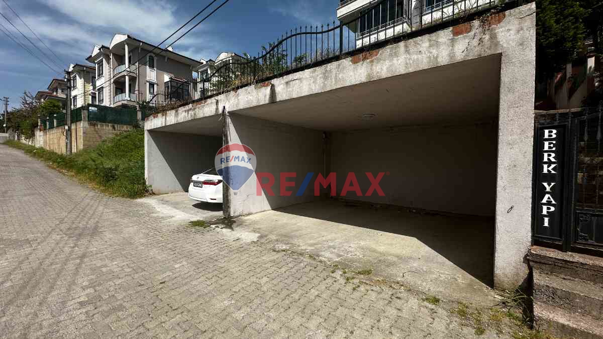 DEĞIRMENDERE TOPÇULARDA 3+1 EŞYALI FULL DENIZ MANZARALI DAIRE