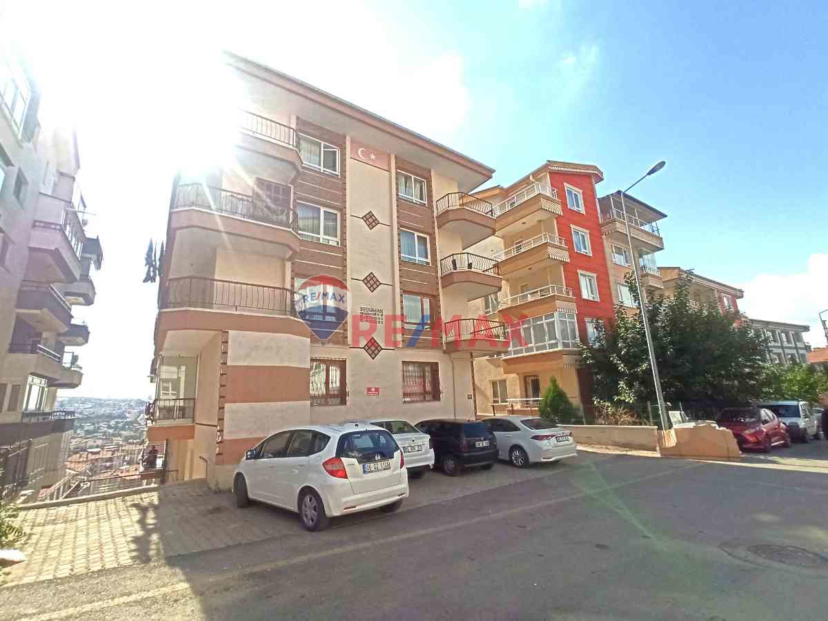 KREDİYE UYGUN, KAT MÜLKİYETLİ, SİZE ÖZEL BAHÇE KULLANIMI, SATILIK 3+1 DAİRE