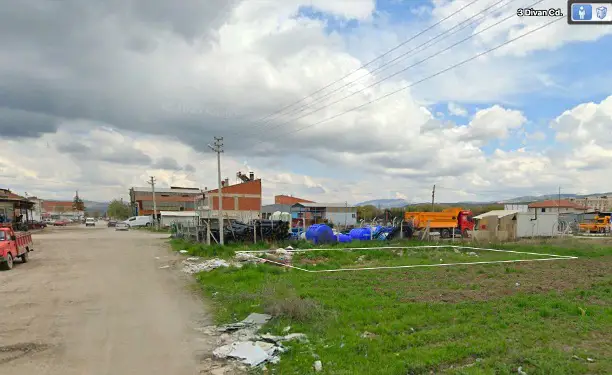 KAHRAMANKAZAN SATIKADIN TİCARİ TEK TAPU KÖK TAPU 240 M2 SATILIK ARSA 