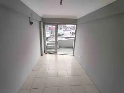 EYÜP SULTAN MERKEZ MAHALLESİNDE KİRALİK DÜKKAN