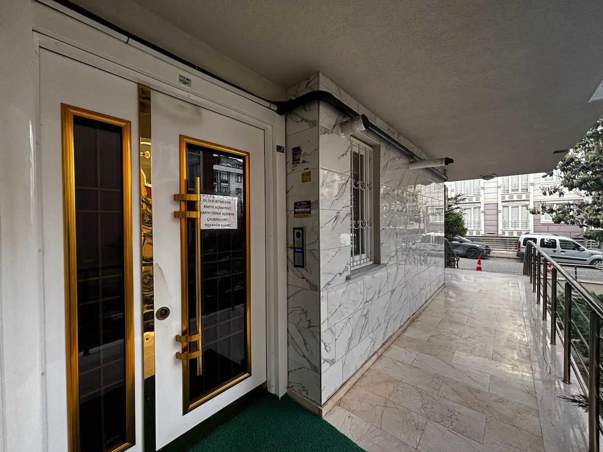 BEYLIKDÜZÜ YAKUPLU SATILIK 3+2 DUBLEKS DAIRE 3