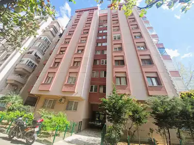 MALTEPE YALI MAHALLESİ’NDE DRAGOS SAHİLE KOMŞU MARMARAY’A 3 DK. MESAFEDE SATILIK 3+1